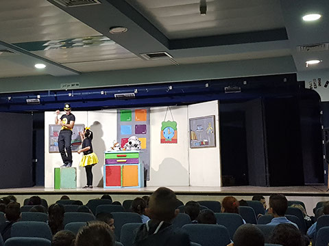 مسرح السراج مسرحيات وفعاليات لجميع الاجيال