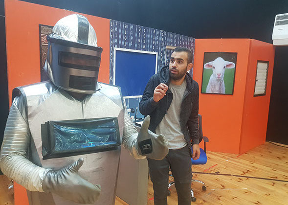 مسرح السراج مسرحيات وفعاليات لجميع الاجيال