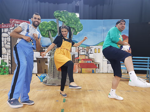 مسرح السراج مسرحيات وفعاليات لجميع الاجيال