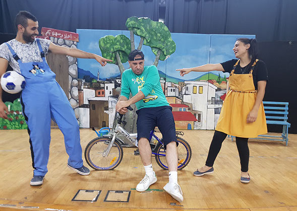 مسرح السراج مسرحيات وفعاليات لجميع الاجيال