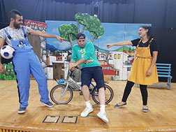 مسرح السراج مسرحيات وفعاليات لجميع الاجيال