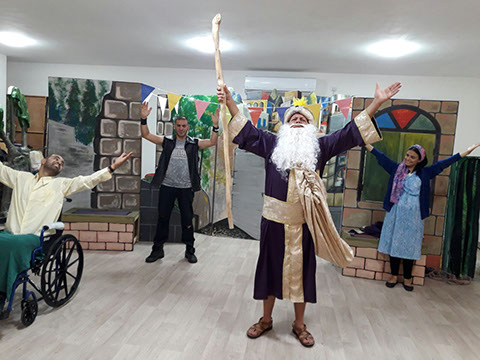 مسرح السراج مسرحيات وفعاليات لجميع الاجيال